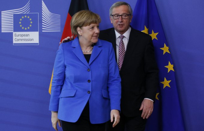 Канцлер Германии выступила против закрытия маршрута миграции через Балканы