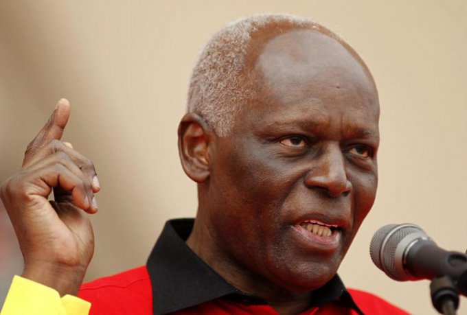Глава Анголы намерен оставить свой пост, спустя 40 лет правления