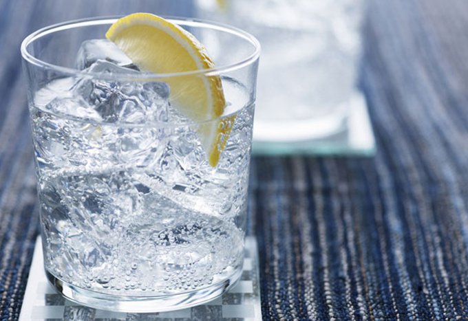 Какой вред наносят здоровью напитки со льдом