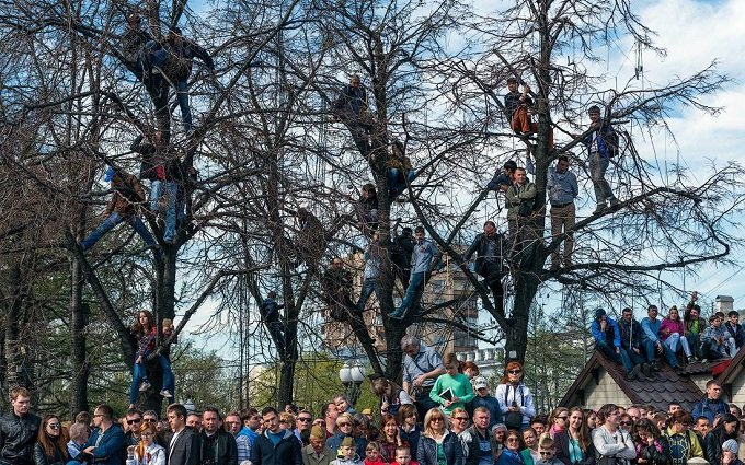 В Сети «затроллили» москвичей, наблюдающих за репетицией парада к 9 мая