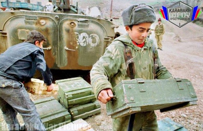 Редкие кадры Карабахской войны двадцатилетней давности. Фото