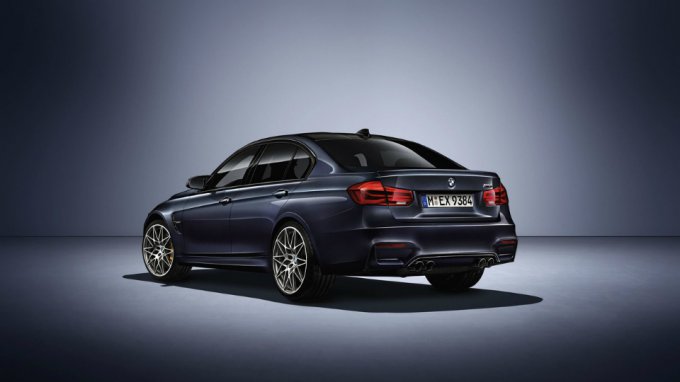 BMW представила эксклюзивный седан M3