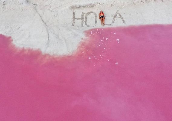 Уникальная розовая лагуна в Мексике. Фото