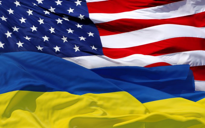 В США одобрен закон, запрещающий президенту признавать аннексию Крыма