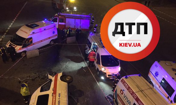 Авария с участием «скорой помощи» произошла в Киеве