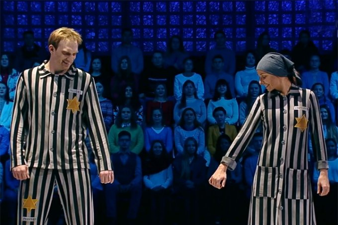 В России оскандалились с танцевальным номером про Холокост