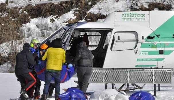 Трагедия в Альпах: ледяной водопад унес жизни четырех туристов