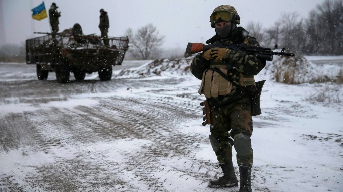 За сутки в АТО убиты трое украинских военных, семеро ранены