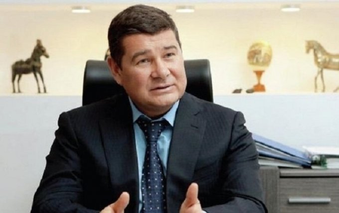 Онищенко резко отреагировал на задержание главы ГФС