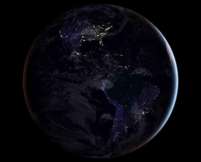 Ночная Земля в завораживающих снимках NASA. Фото