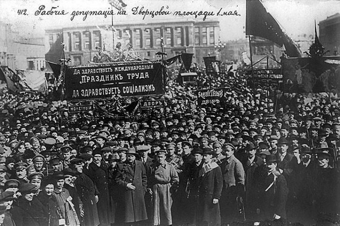 Как выглядели первомайские митинги 100 лет назад. Фото