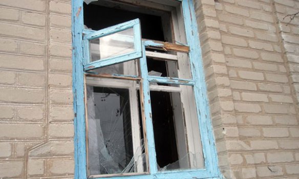 Террористы вновь стреляли по мирным домам Авдеевки