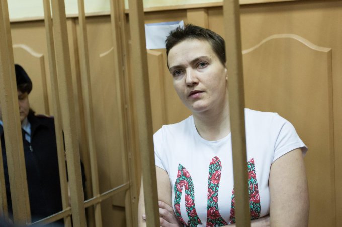 Украинскую делегацию пустили на суд к Савченко только после скандала