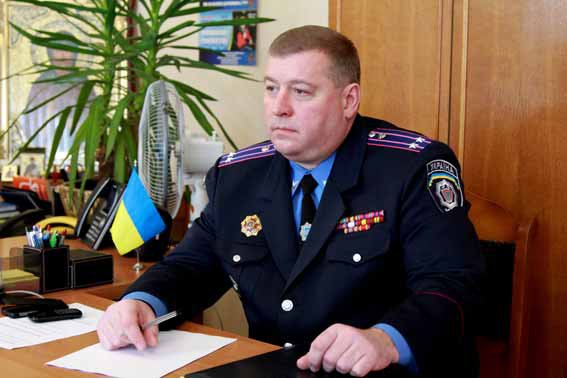 Аваков уволил начальника Ровенской полиции, подозреваемого в "крышевании" нелегальной добычи янтаря