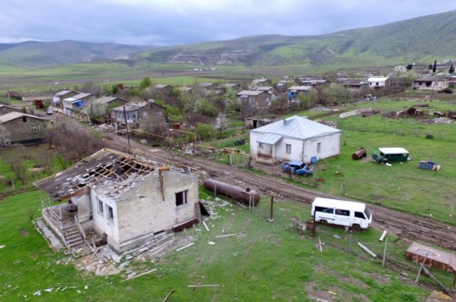 Азербайджан применяет установки «Смерч» в Нагорном Карабахе