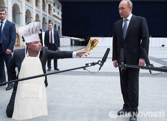 Веселые фотожабы на нашумевший снимок Путина и журналиста