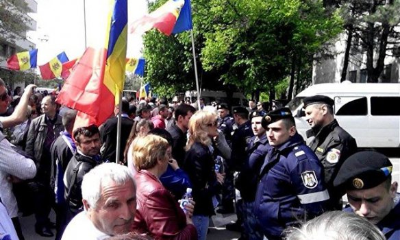 В Молдове проходит масштабный антиправительственный митинг