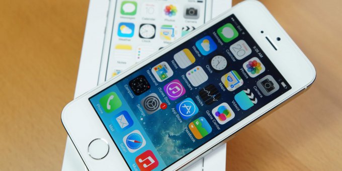 Эксперты проверили iPhone SE и iPhone 5S на быстродействие