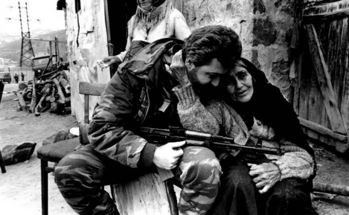 Редкие кадры Карабахской войны двадцатилетней давности. Фото