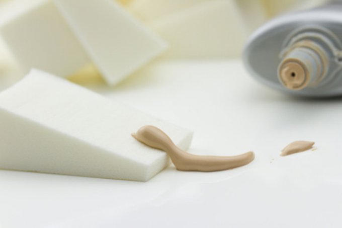 Клей и крем вместо молока: как на самом деле снимают рекламу еды. Фото