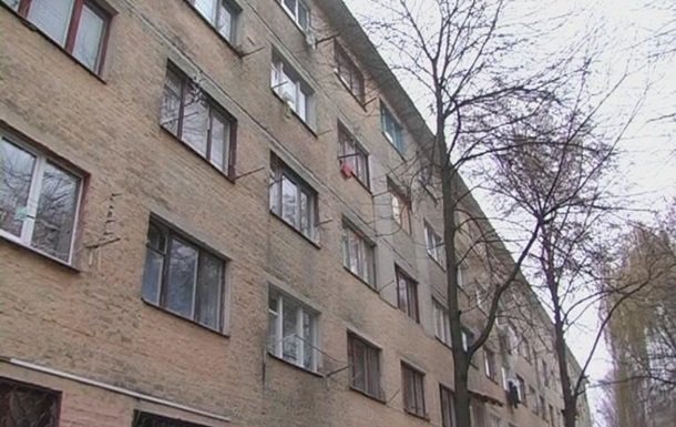 Порошенко ветировал закон о приватизации в общежитиях