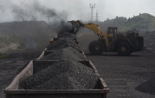 Минэнергоугля не планирует закупки угля у ЮАР