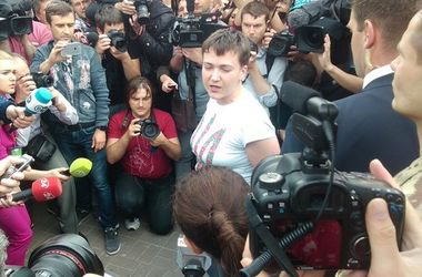 Савченко готова и дальше сражаться за Украину