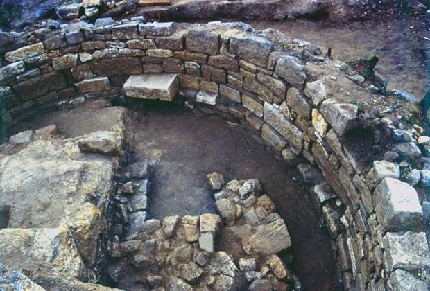 Археологи обнаружили могилу известного философа
