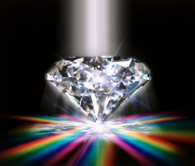 В Канаде продали самый дорогой в мире алмаз