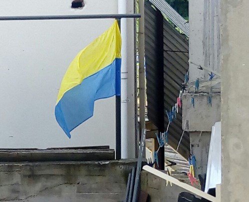Жители оккупированной Алушты вывесили украинский флаг
