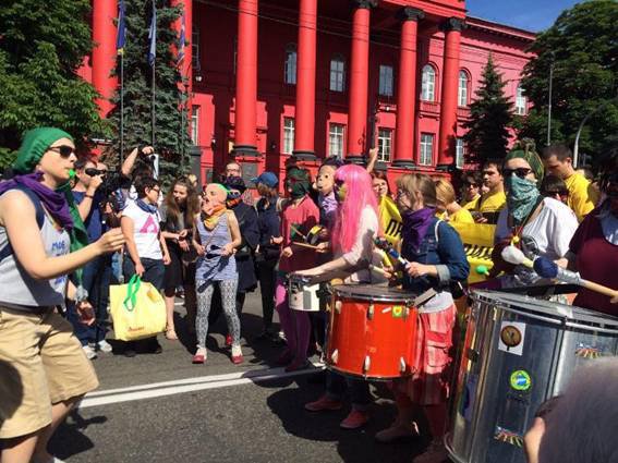В Киеве прошел ЛГБТ-марш: задержано около полусотни провокаторов