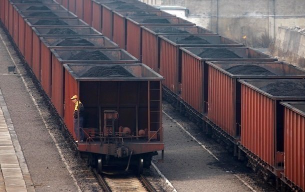 В Украине возобновили закупку угля с оккупированной территории