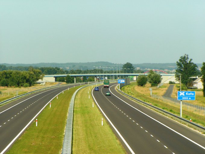 Открыта автострада между Украиной и Германией