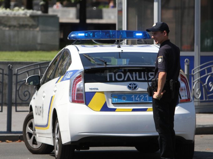 В Киеве со стрельбой задержали хулиганов