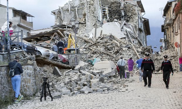 Последствия землетрясения в центральной Италии. Фото
