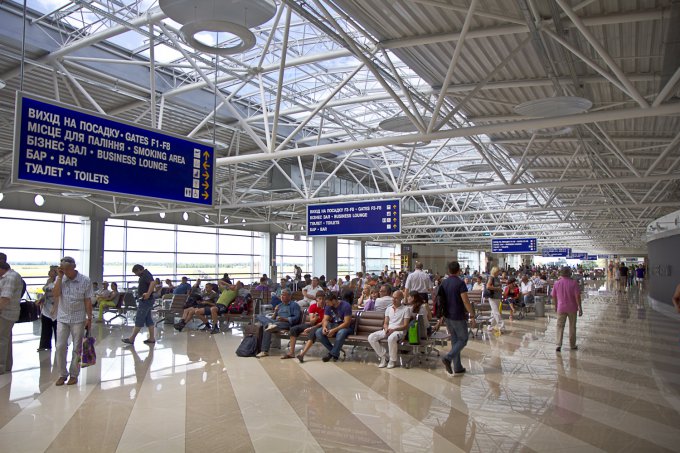 Жительница Львова намерена получить моральную компенсацию от аэропорта «Борисполь»