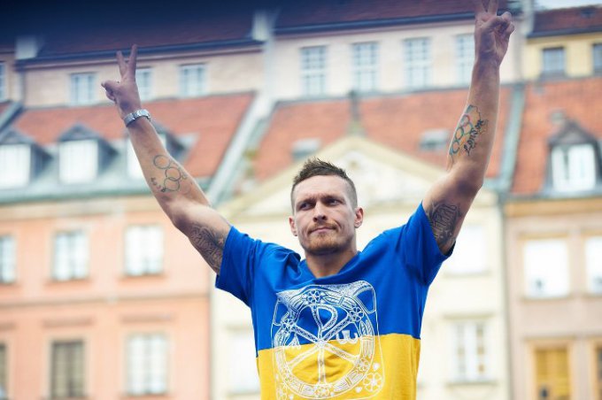 Украинец Усик – новый чемпион мира по боксу