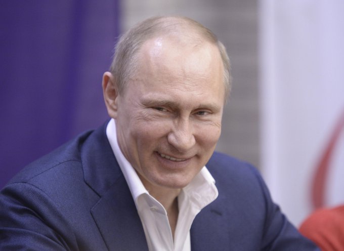 Путин: Надо уже снять меня с экранов