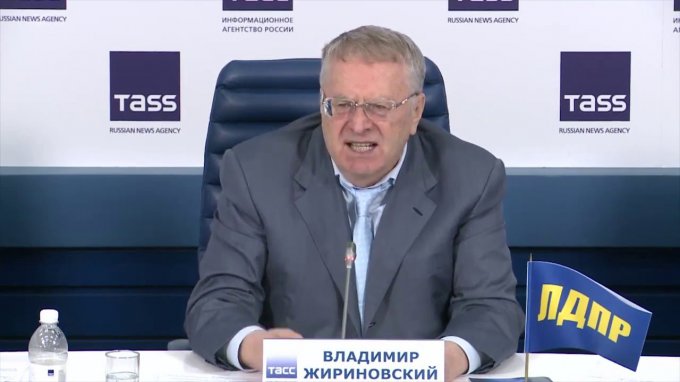 Жириновский: Никаким республикам не помогать. Видео