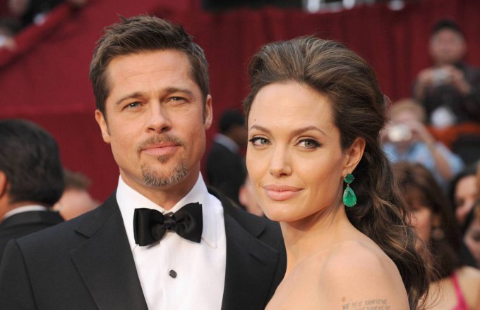 Анджелина Джоли организовала слежку за Брэдом Питтом, - СМИ
