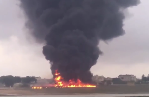 Появилась запись падения и взрыва самолета на Мальте. Видео