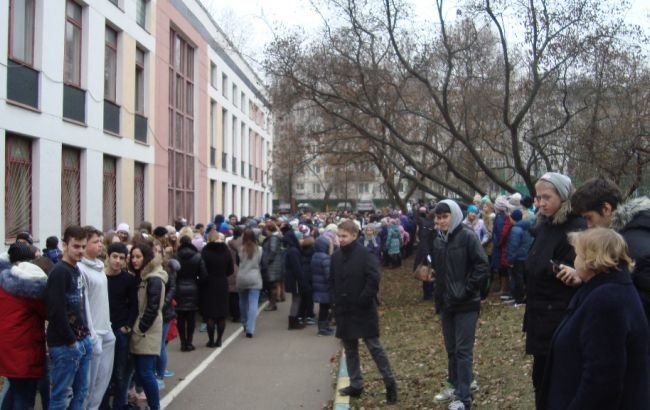 Одна из школ Винницы подверглась газовой атаке