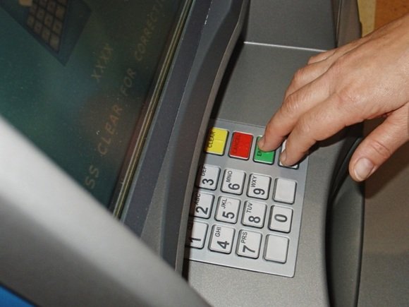 В Одессе грабитель был задержан банкоматом