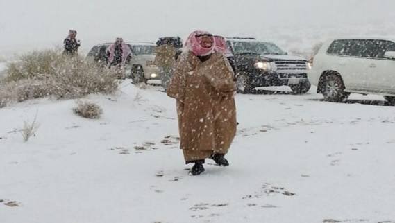 Саудовская Аравия стала снежной страной. Фото
