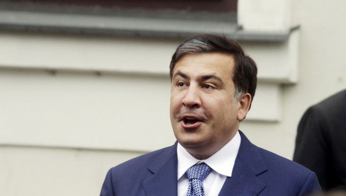 Саакашвили утверждает, что «послал» Порошенко
