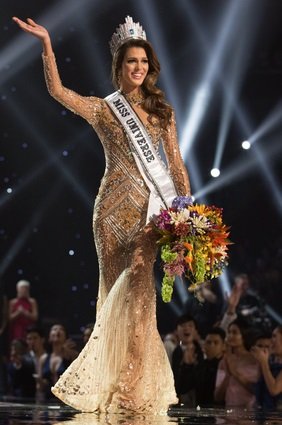 Француженка завоевала титул "Мисс Вселенная 2017". Фото