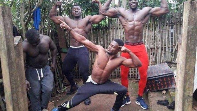 Спортсмены из Африки соорудили самодельную тренажерку. Фото