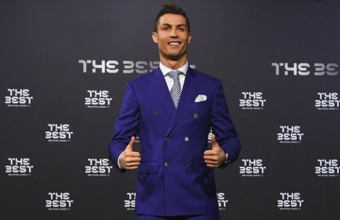 Роналду – футболист года по версии ФИФА
