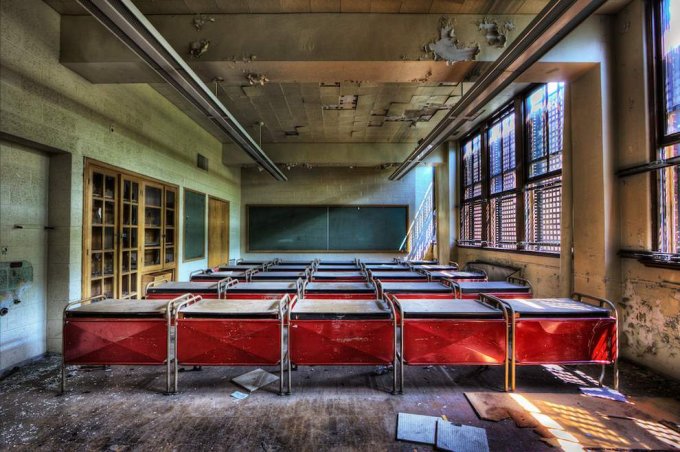 Жуть и мрак: Американские заброшенные школы. Фото