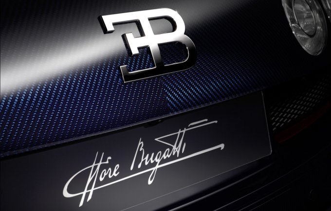 Фотошпионы умудрились запечатлеть новый внедорожник "Bugatti"